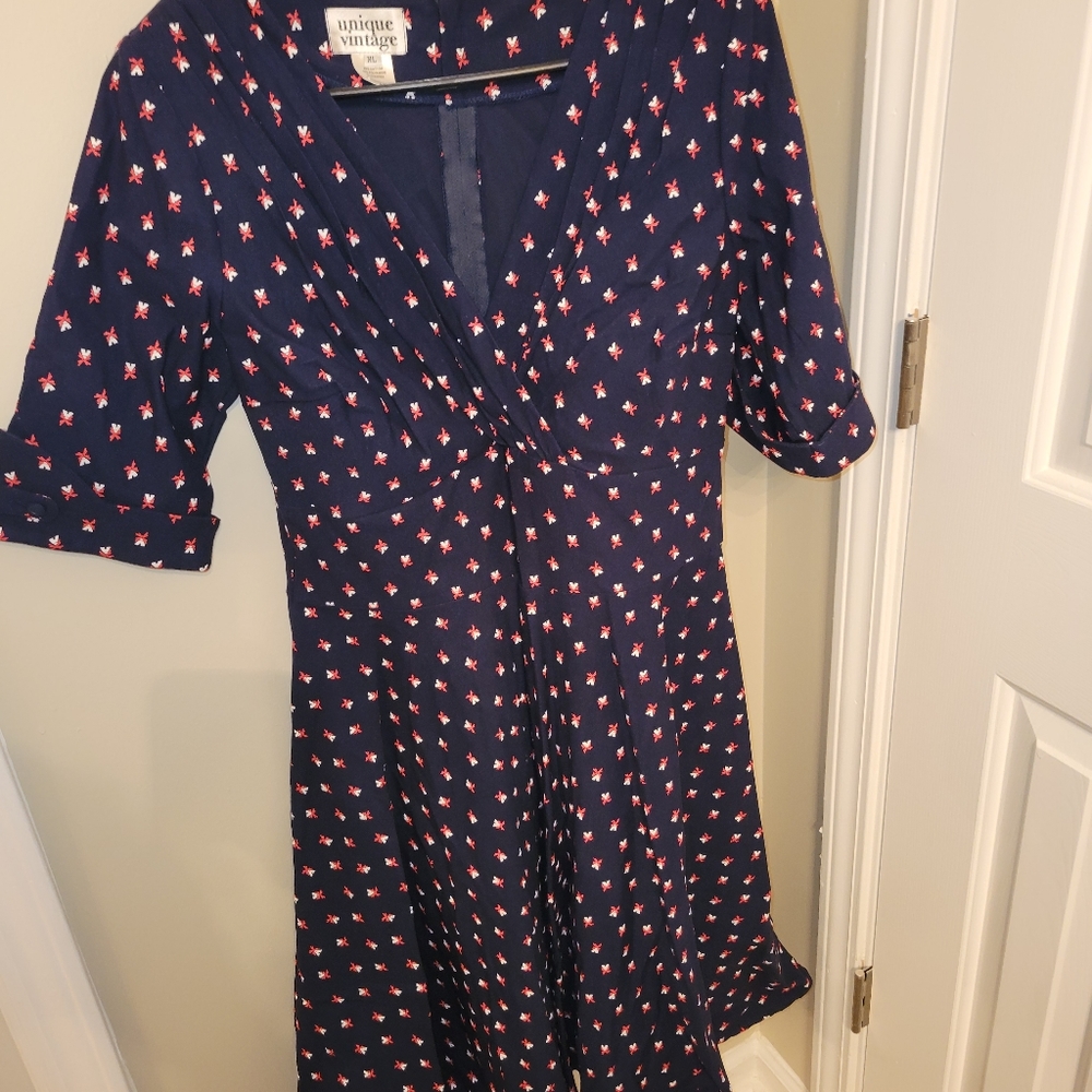 Unique Vintage XL dress with windmill pattern